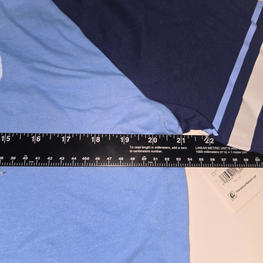 Disney Stitch Cosmic Cutie Blue Raglan V-Neck Crop T-Shirt Womens Medium NWT - Picture 4 of 5